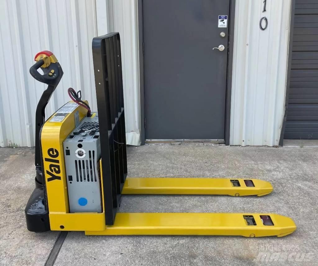 Yale MPW050 Χειροκίνητο ανυψωτικό αμαξίδιο