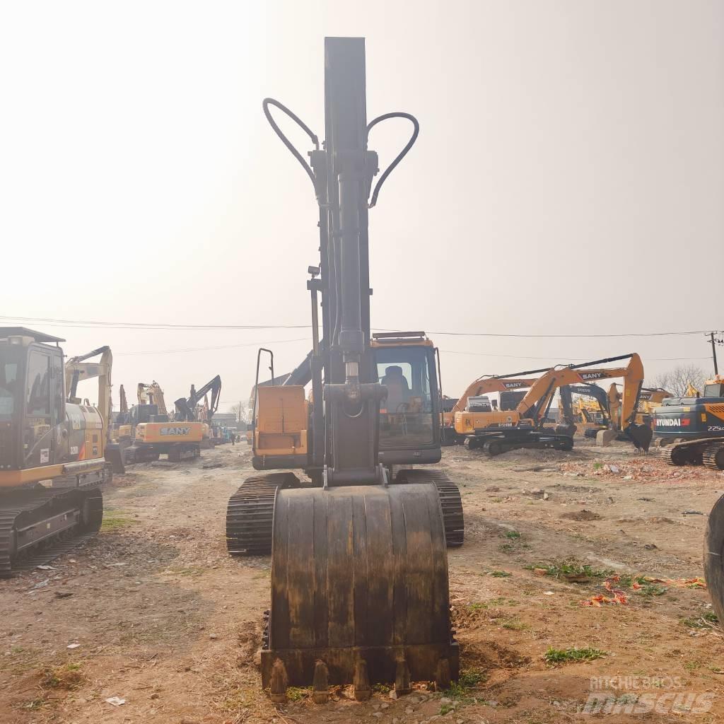 Hyundai R220LC-9S Εκσκαφείς με ερπύστριες