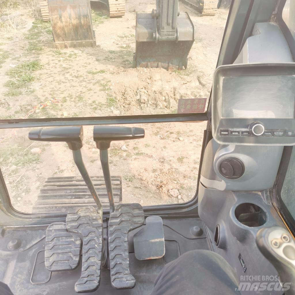 Hyundai R220LC-9S Εκσκαφείς με ερπύστριες