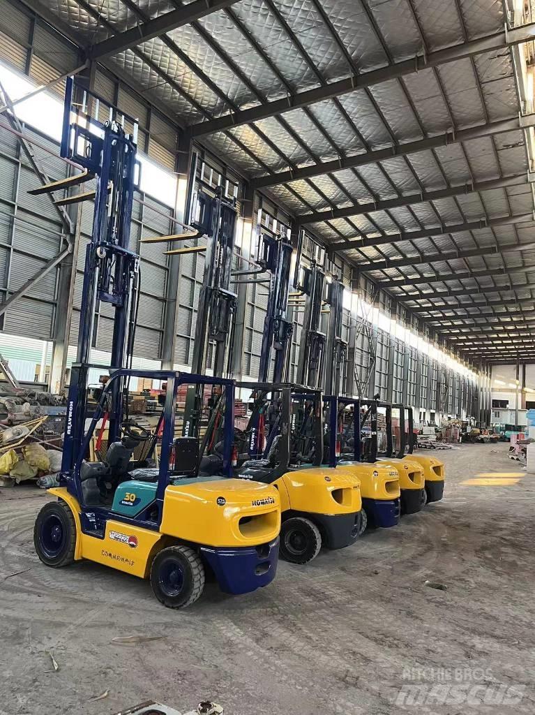 Komatsu FD 30 T-17 Πετρελαιοκίνητα Κλαρκ