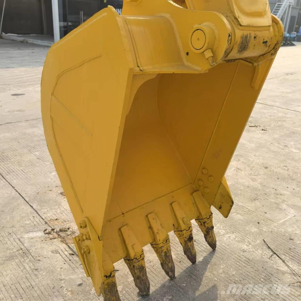 Komatsu PC 130 Εκσκαφάκι (διαβολάκι) < 7t