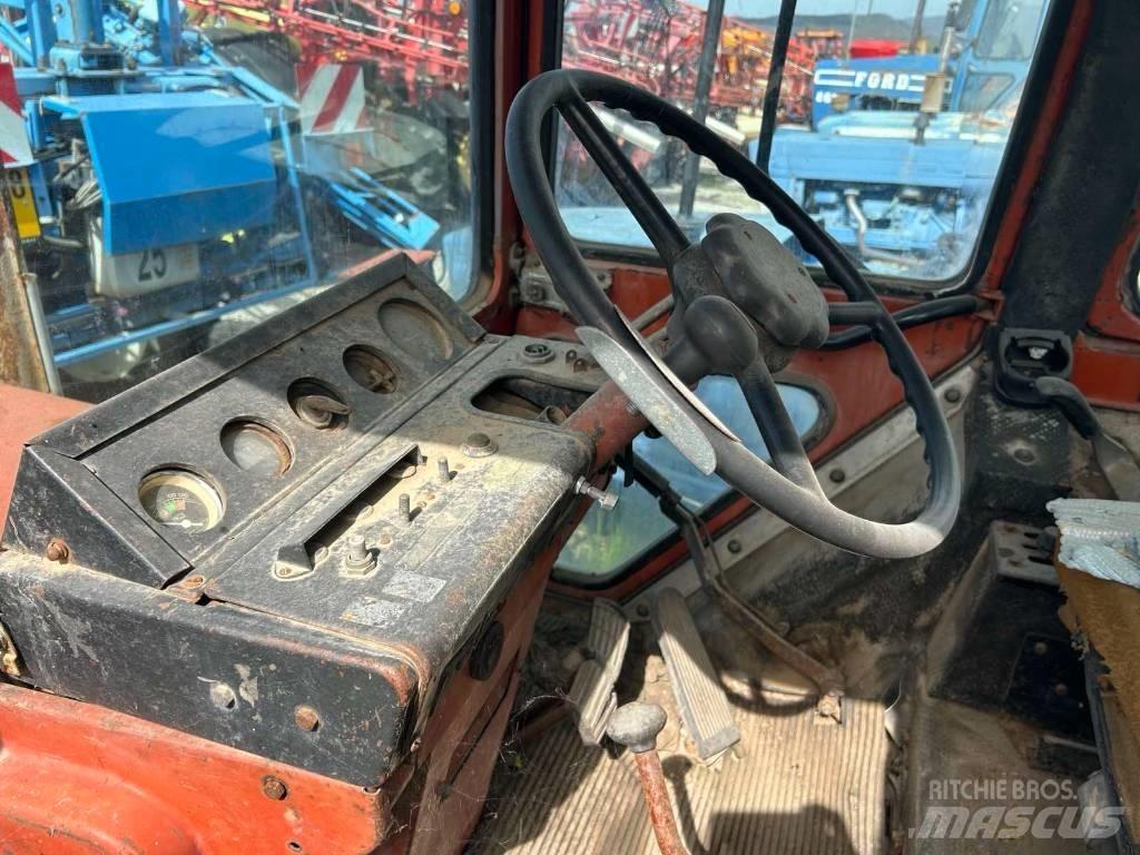 Belarus MTZ 560 Τρακτέρ