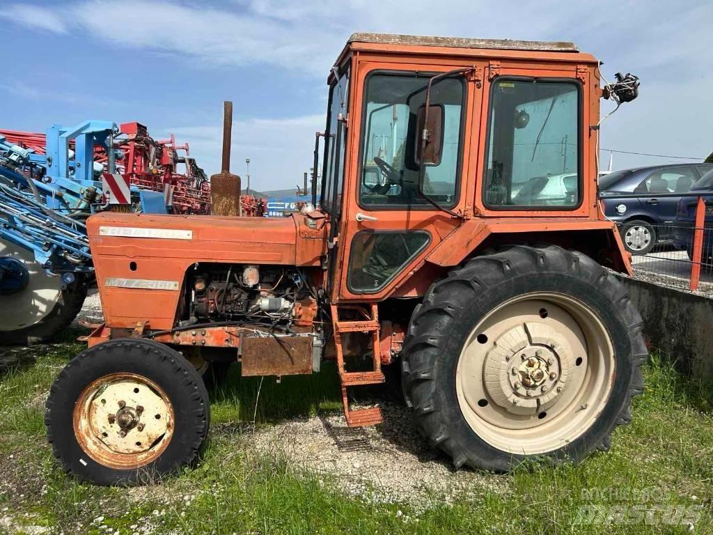 Belarus MTZ 560 Τρακτέρ