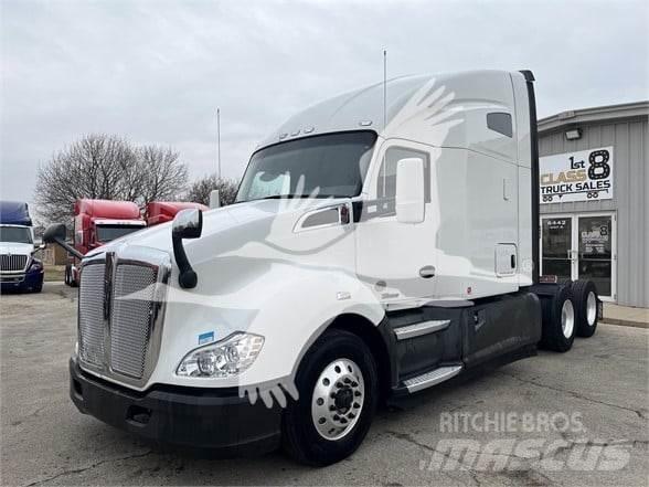 Kenworth T680 Τράκτορες