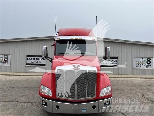 Peterbilt 579 Τράκτορες