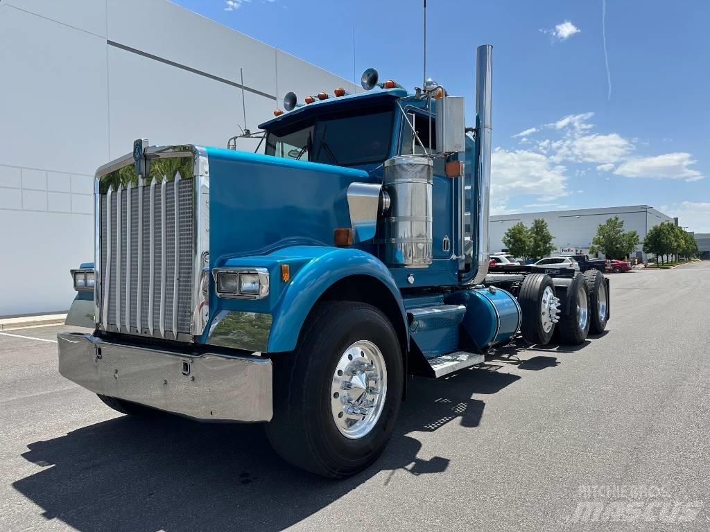 Kenworth W 900 Τράκτορες