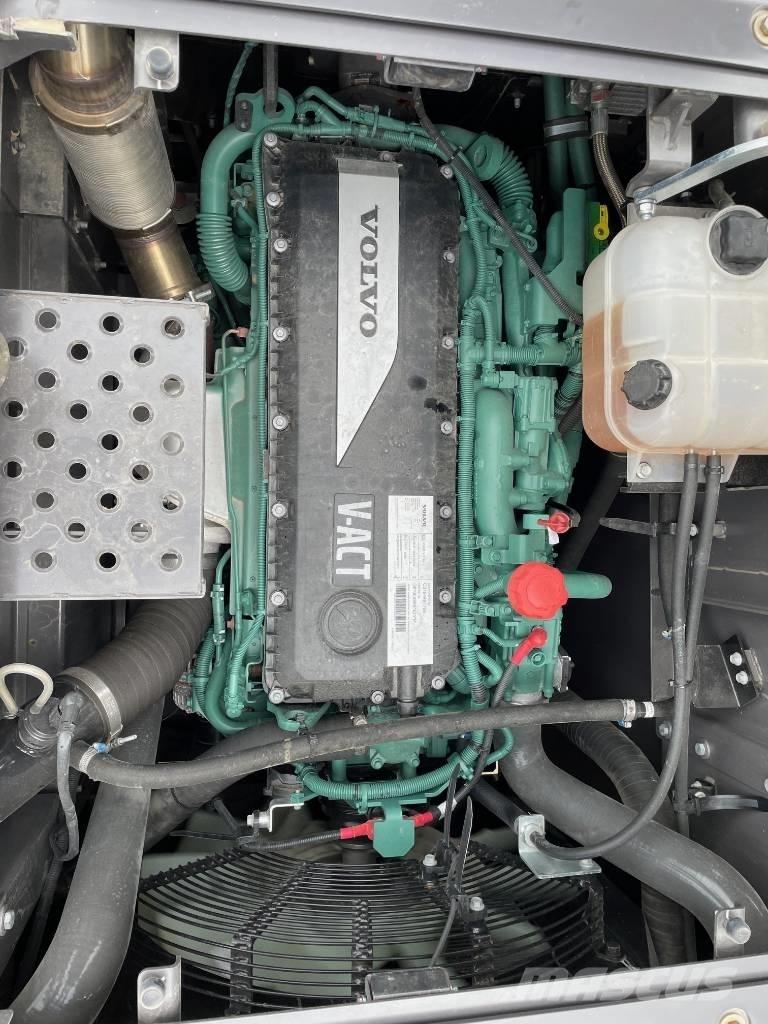 Volvo EC250E Εκσκαφείς με ερπύστριες