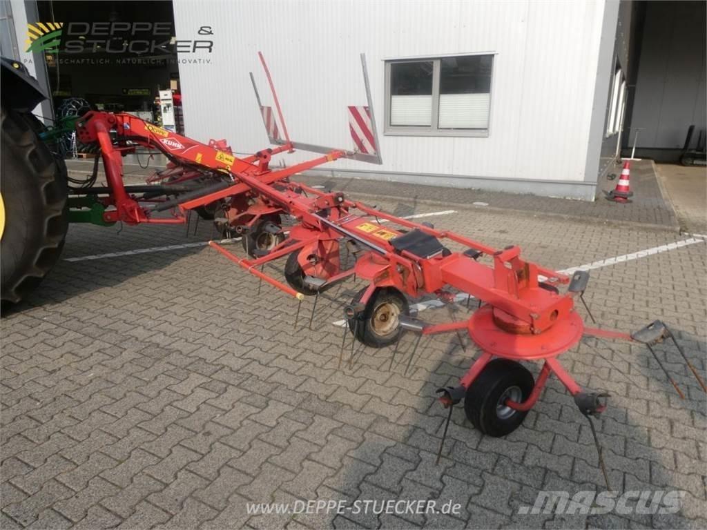 Kuhn GF 8702 Τσουγκράνες και χορτοξηραντικές μηχανές