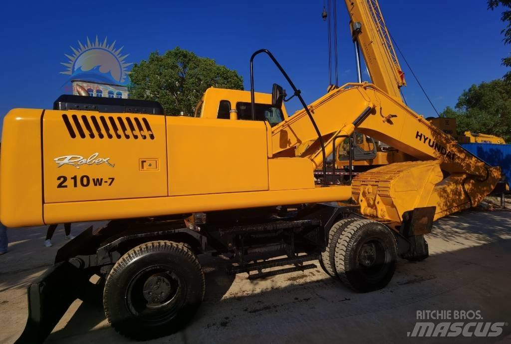 Hyundai R210W-7 Εκσκαφείς με τροχούς - λάστιχα