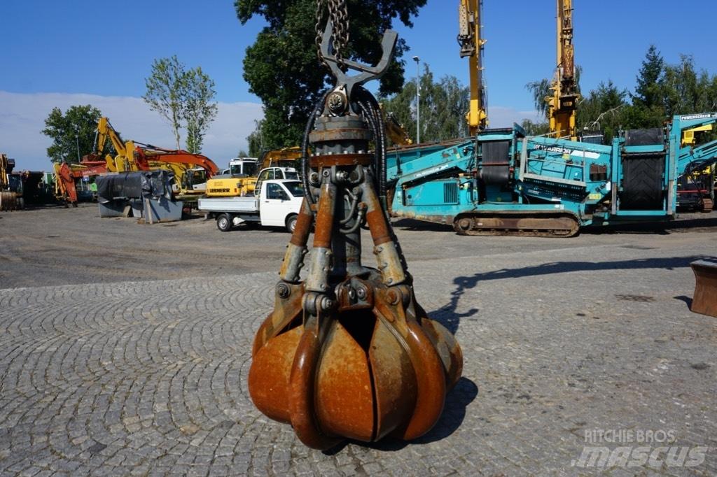 Liebherr GM 65 Αρπάγες