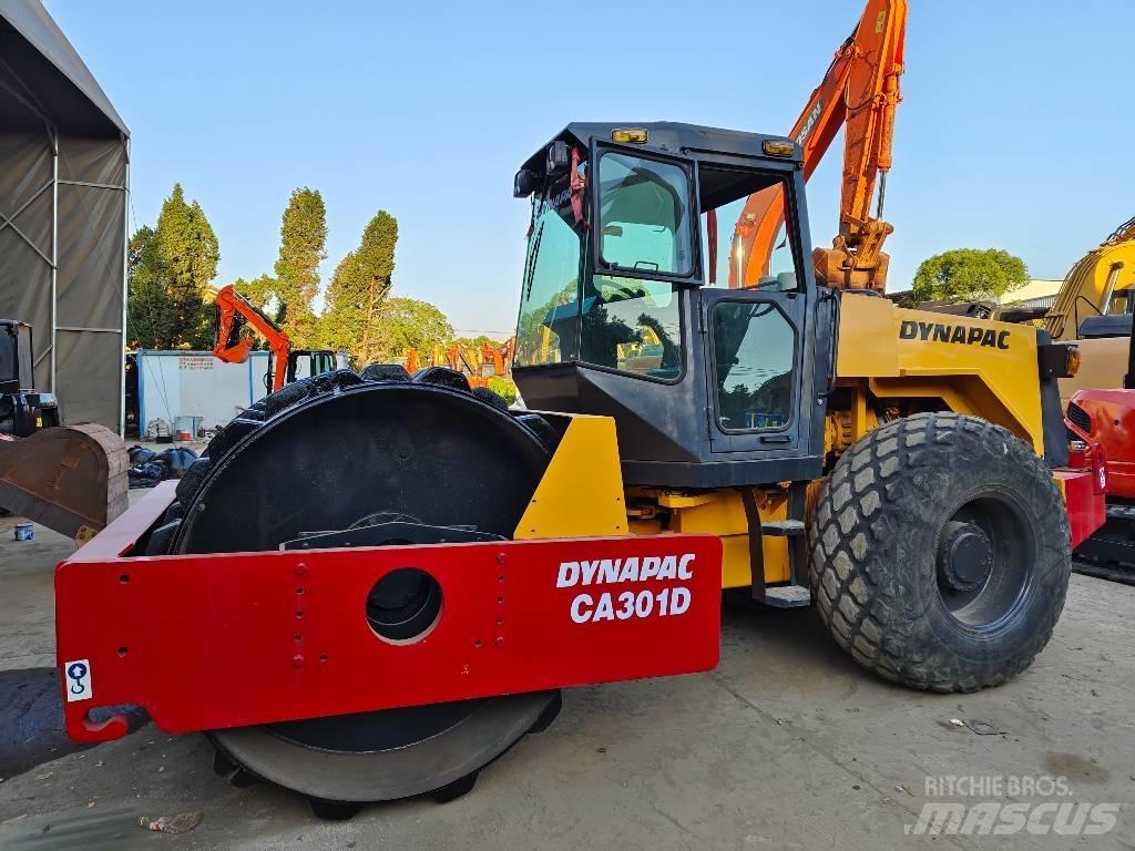 Dynapac CA 301 D Οδοστρωτήρες μονού κυλίνδρου