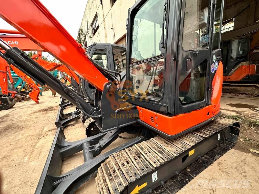 Hitachi ZX 68USR-5A Εκσκαφάκι (διαβολάκι) < 7t