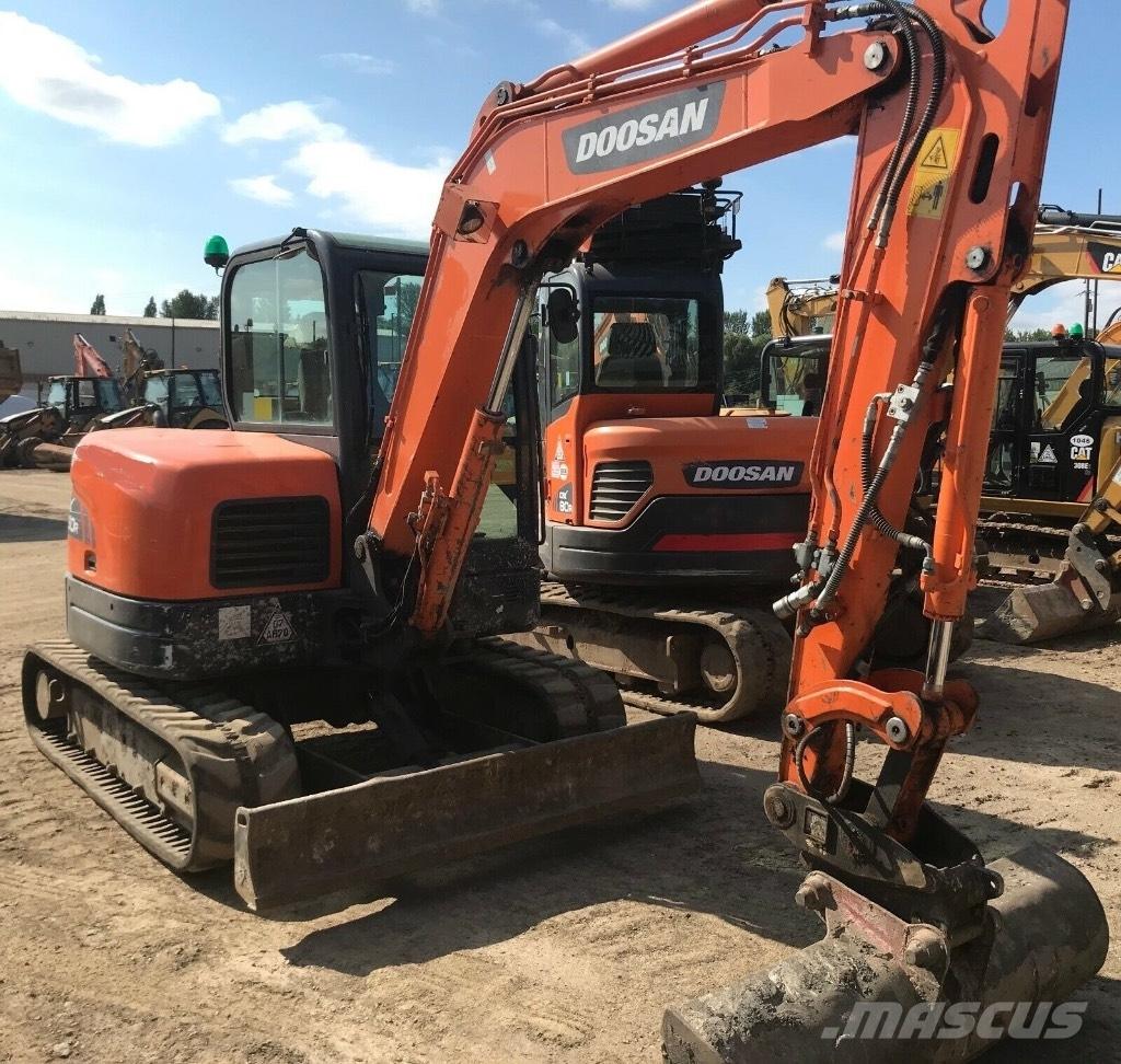 Doosan DX 60 R Εκσκαφάκι (διαβολάκι) < 7t