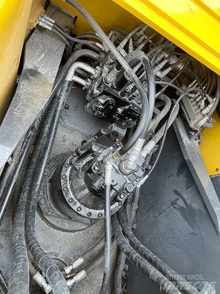 Kobelco SK 250 Εκσκαφείς με ερπύστριες