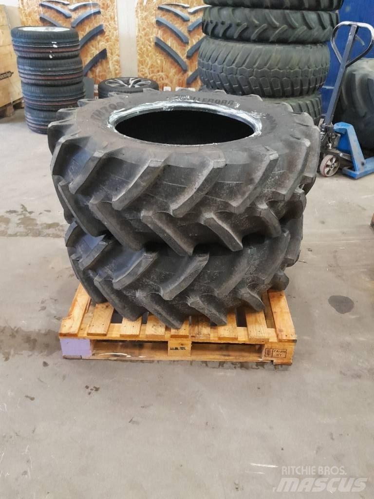 Trelleborg TM700 Ελαστικά και ζάντες