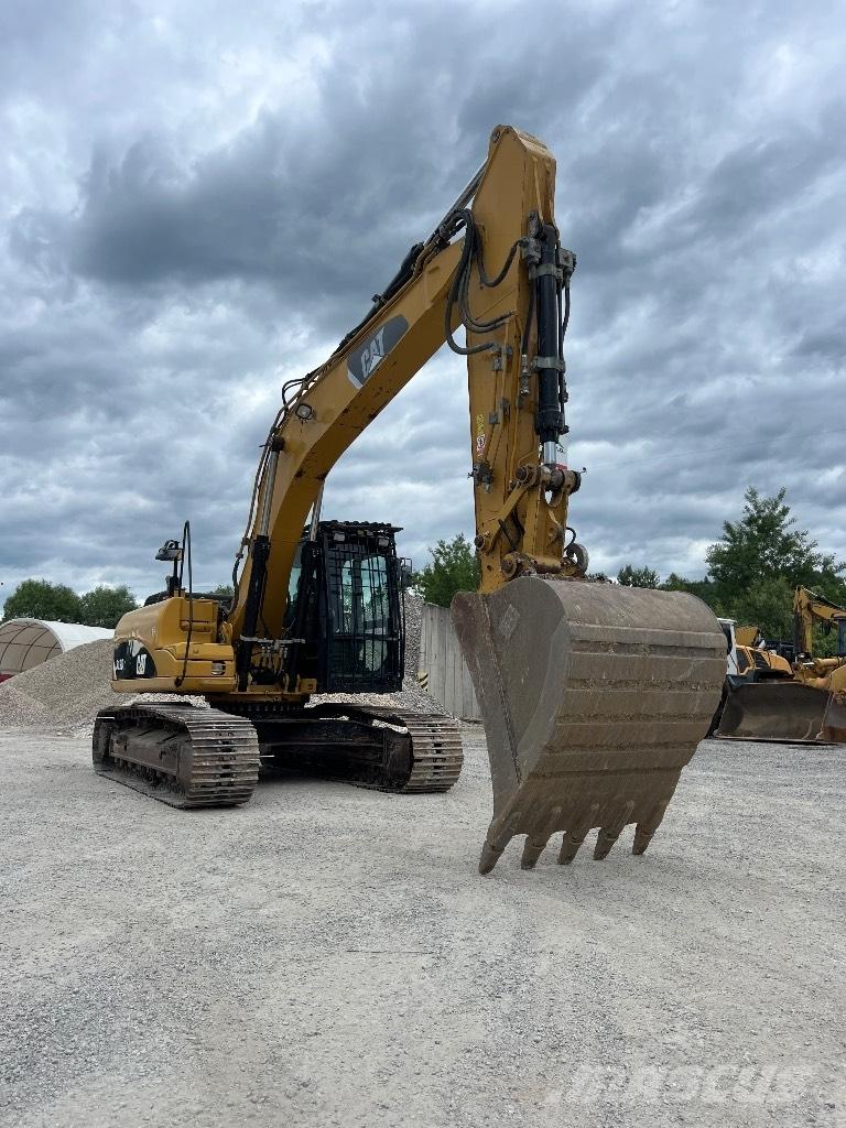 CAT 319 D L Εκσκαφείς με ερπύστριες