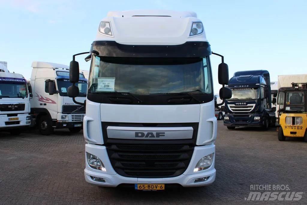 DAF CF 440 + EURO 6 Τράκτορες