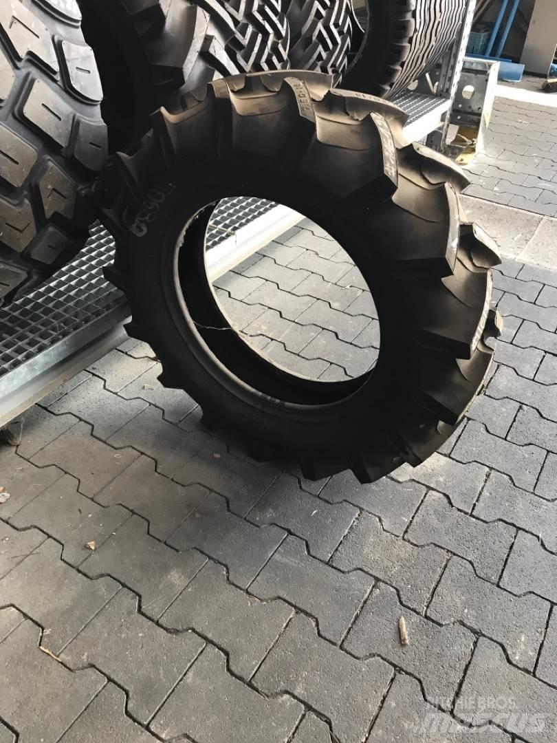Pirelli 7.50-18 Ελαστικά και ζάντες
