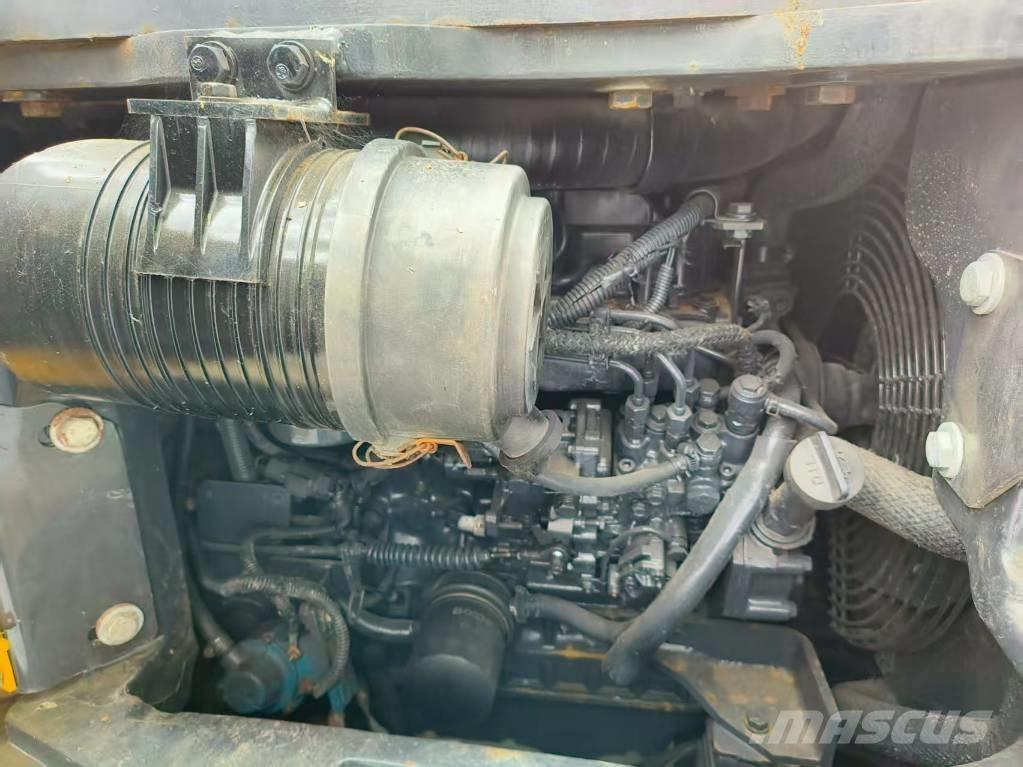 Komatsu PC 40 MR Εκσκαφάκι (διαβολάκι) < 7t