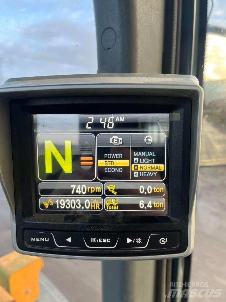 Hyundai HL 760-9 Φορτωτές με λάστιχα (Τροχοφόροι)