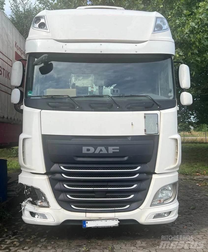 DAF XF 460 Τράκτορες