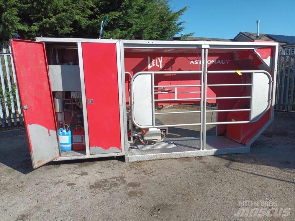 Lely Astronaut Εξοπλισμός αρμέγματος