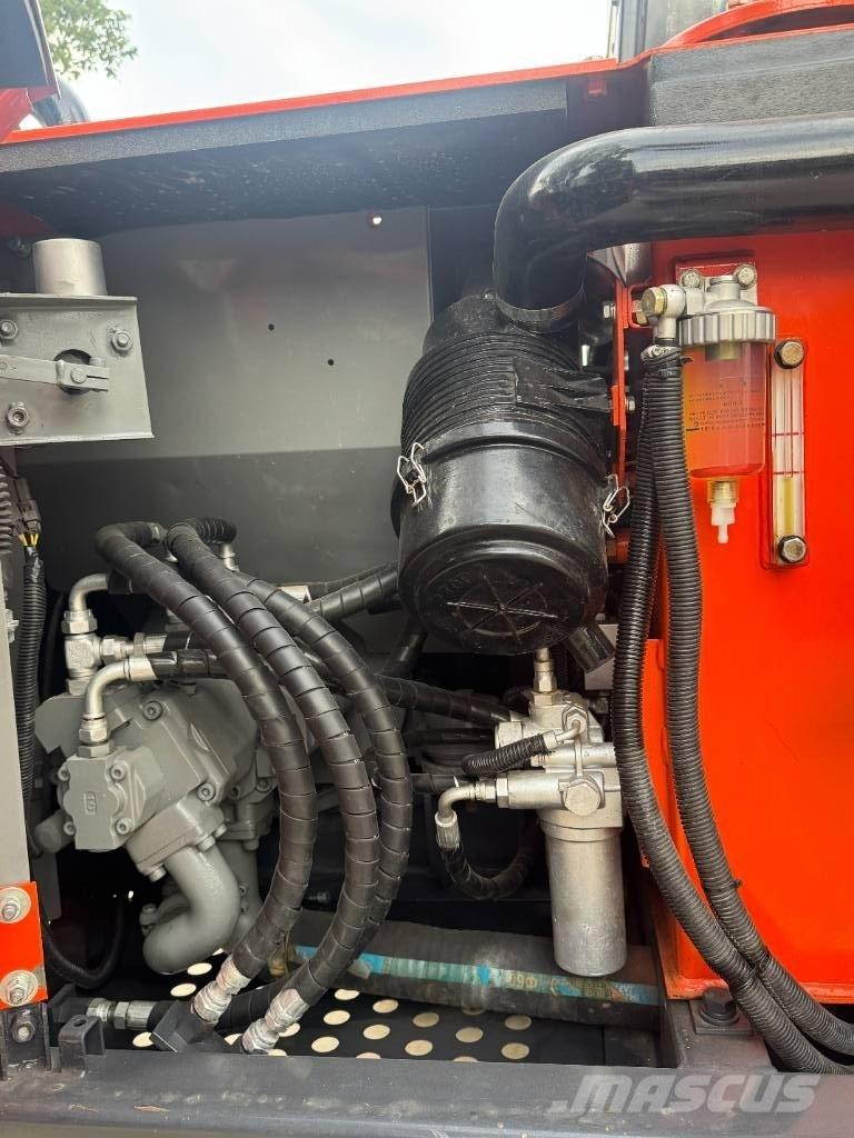 Hitachi ZX 70 Εκσκαφάκι (διαβολάκι) < 7t