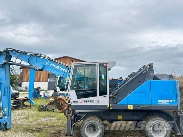 Fuchs MHL 320 Βιομηχανικά μηχανήματα διαχείρισης αποβλήτων