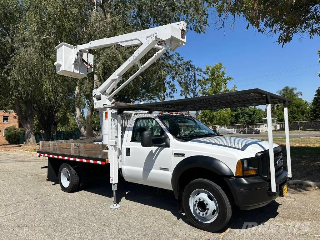 Ford F 550 Εναέριες πλατφόρμες τοποθετημένες σε φορτηγό