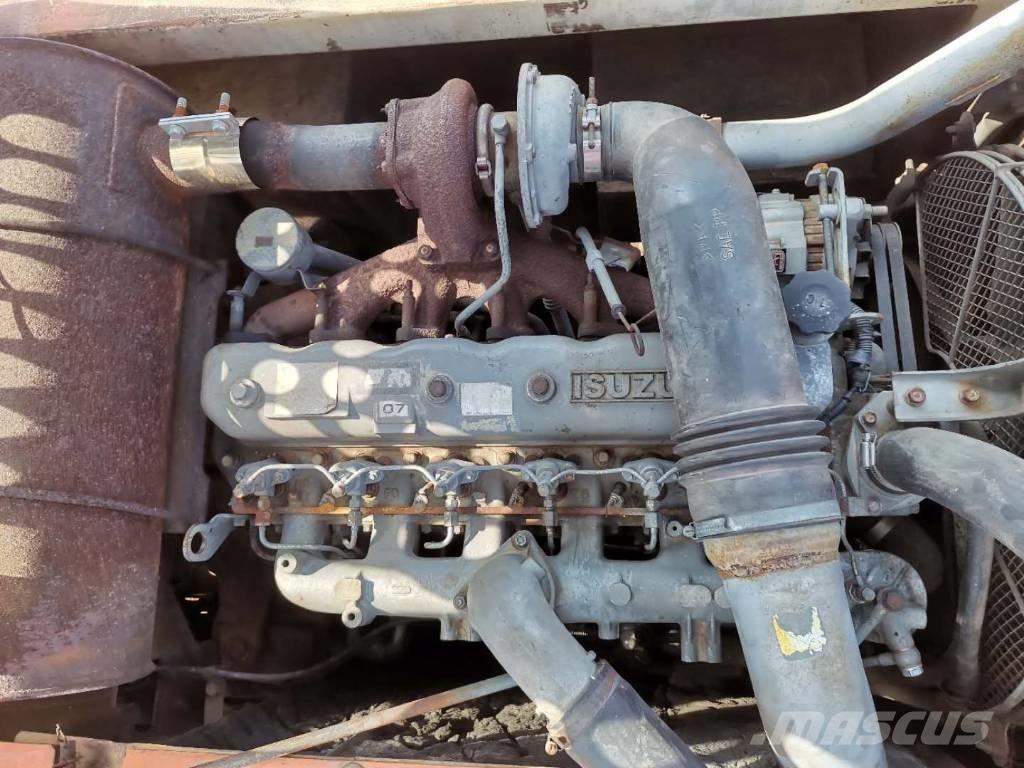 Hitachi ZX 210 W Εκσκαφείς με τροχούς - λάστιχα