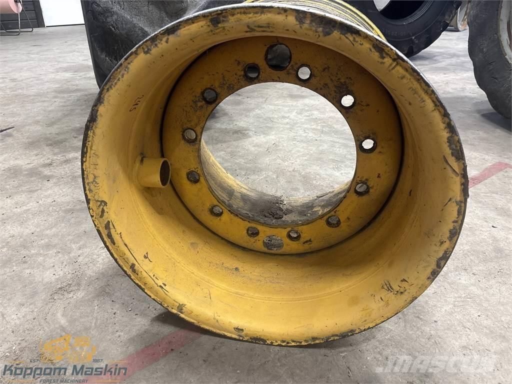 Rottne F18 24x26,5 Ελαστικά και ζάντες