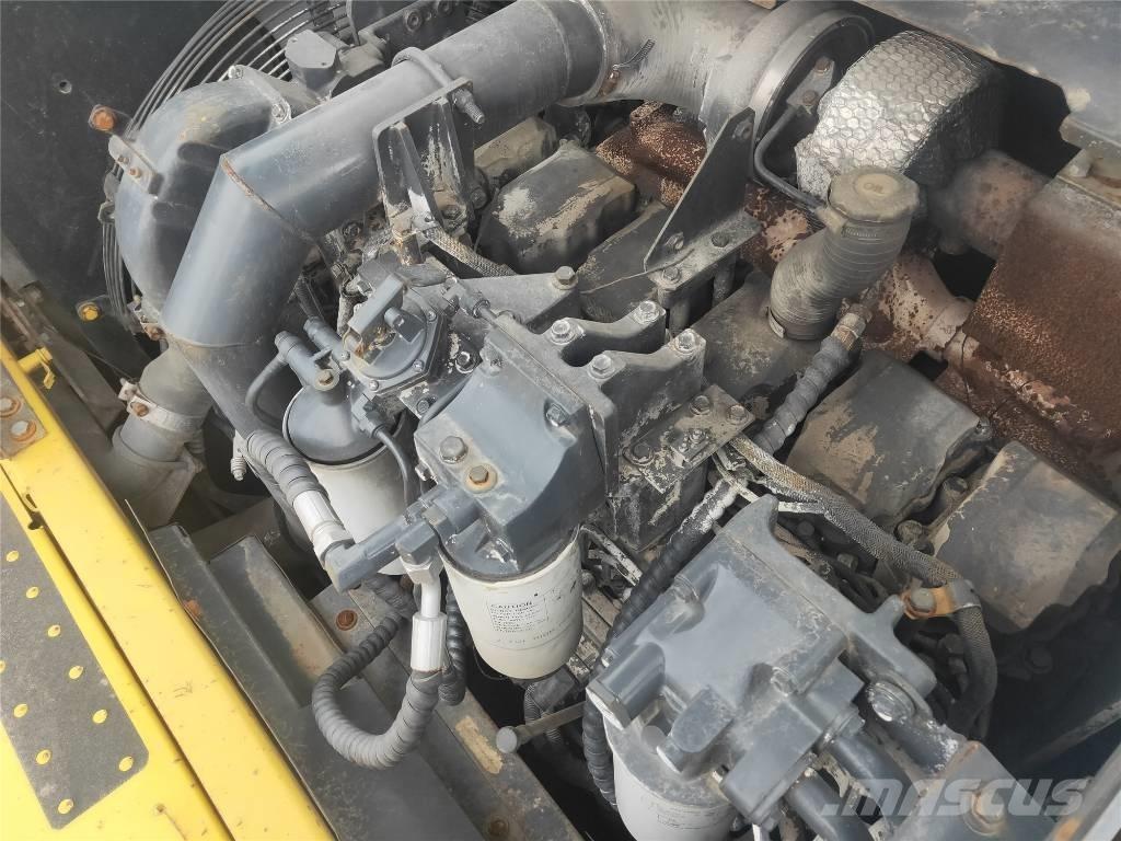 Komatsu PC460-8 Εκσκαφείς με ερπύστριες
