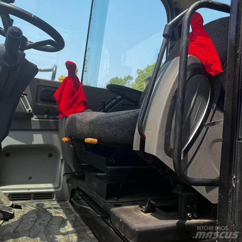 Hyundai R60W-7 Εκσκαφείς με τροχούς - λάστιχα