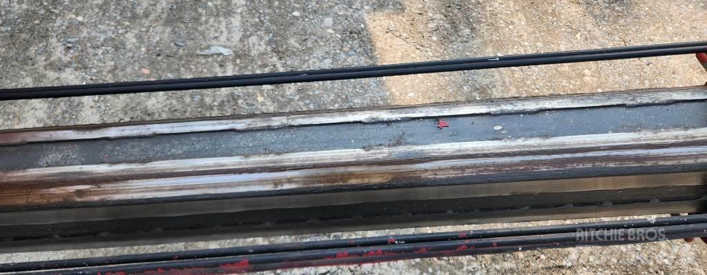 Novas 350QS Εναέριες πλατφόρμες τοποθετημένες σε φορτηγό