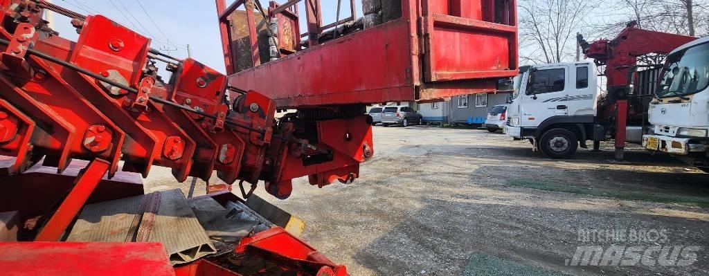Novas 350QS Εναέριες πλατφόρμες τοποθετημένες σε φορτηγό