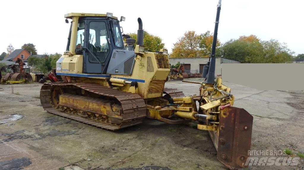 Komatsu D 41 P-6 Μπουλντόζες με ερπύστριες