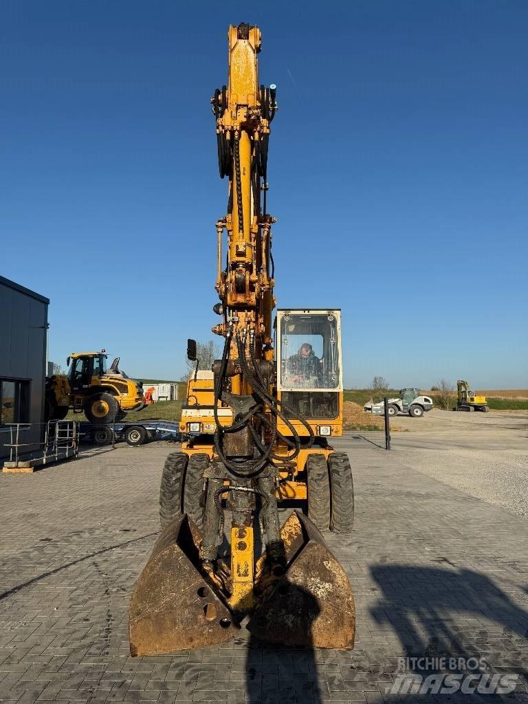 Liebherr A 900 C Εκσκαφείς με τροχούς - λάστιχα