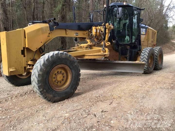 CAT 12M2 Γκρέιντερς