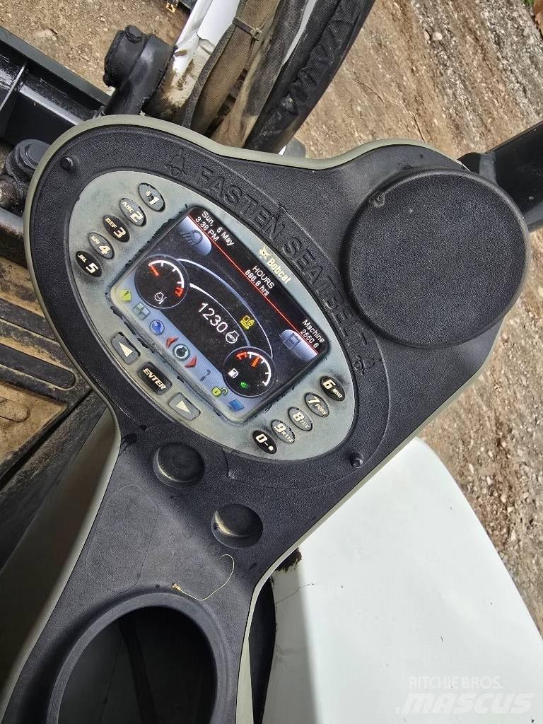 Bobcat E 50 Εκσκαφάκι (διαβολάκι) < 7t