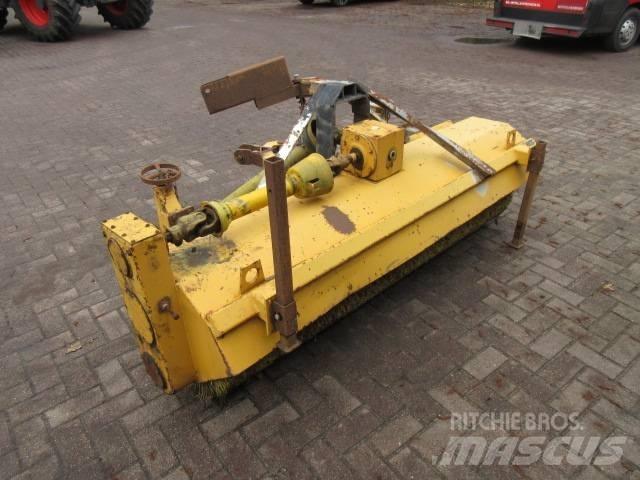 Riko M700 Άλλα μηχανήματα για το δρόμο και το χιόνι