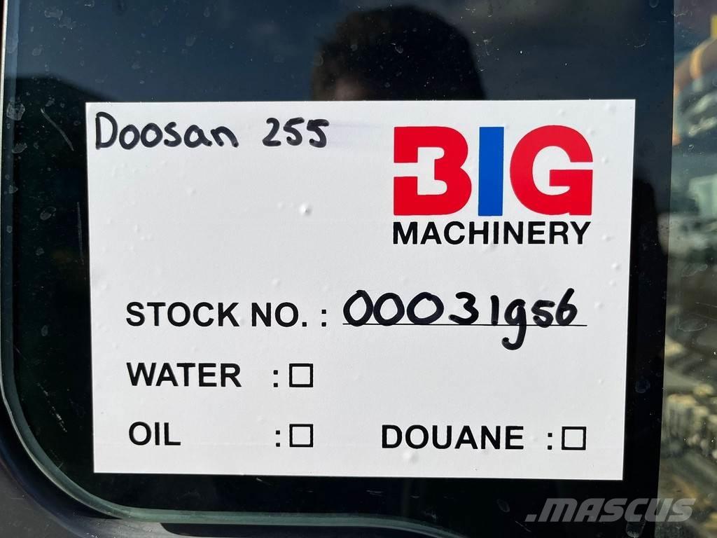 Doosan DX255LC-3 Εκσκαφείς με ερπύστριες