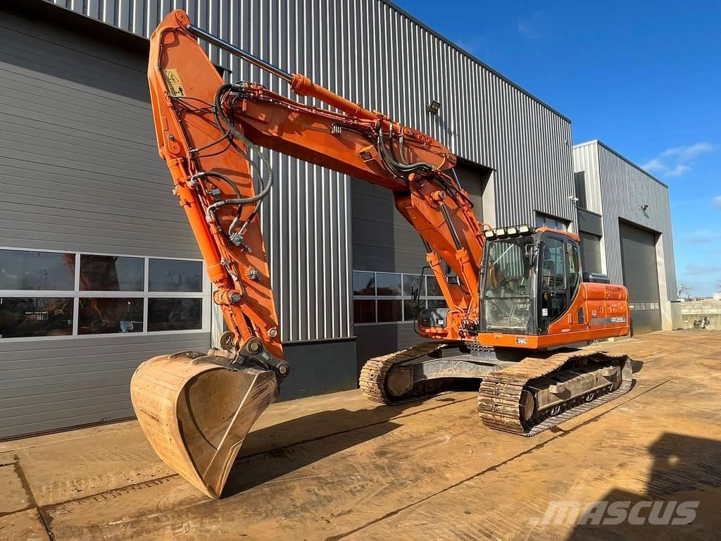 Doosan DX255LC-3 Εκσκαφείς με ερπύστριες