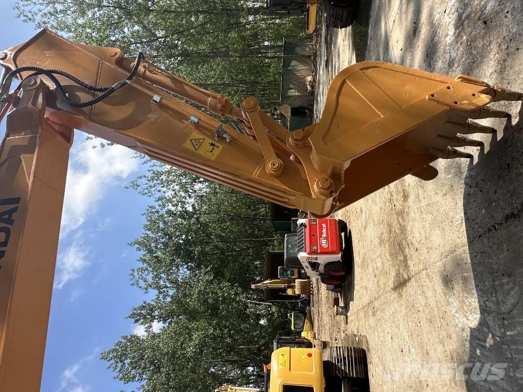 Hyundai R220LC-9S Εκσκαφείς με ερπύστριες