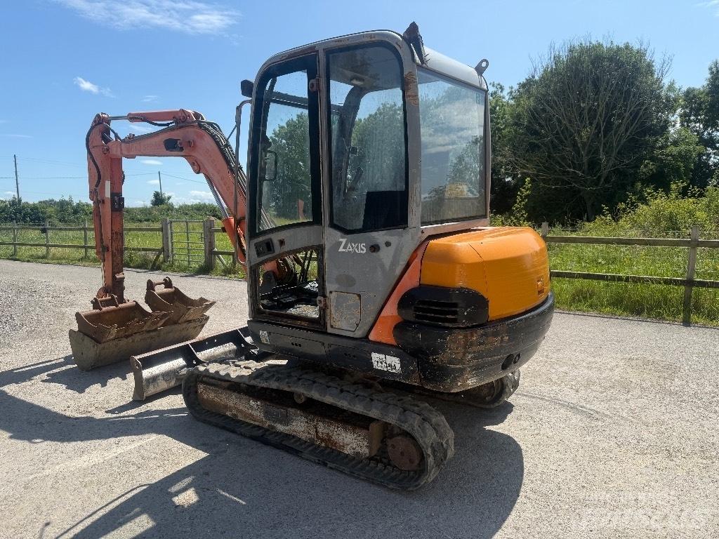Hitachi ZX30 Εκσκαφάκι (διαβολάκι) < 7t