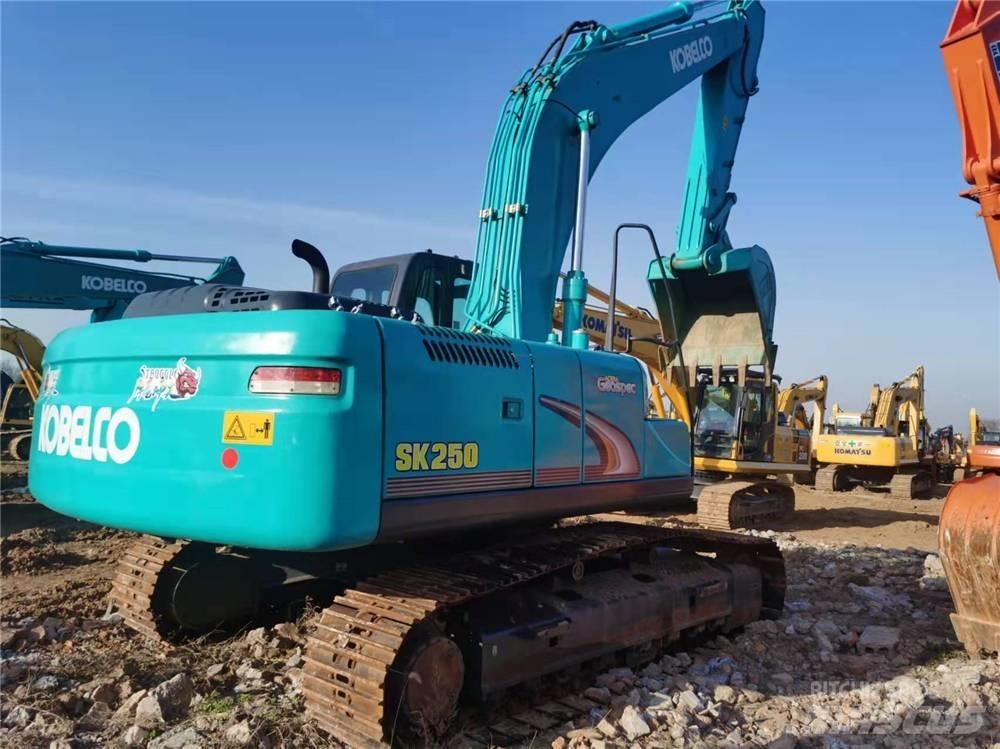 Kobelco SK 250-8 Εκσκαφείς με ερπύστριες