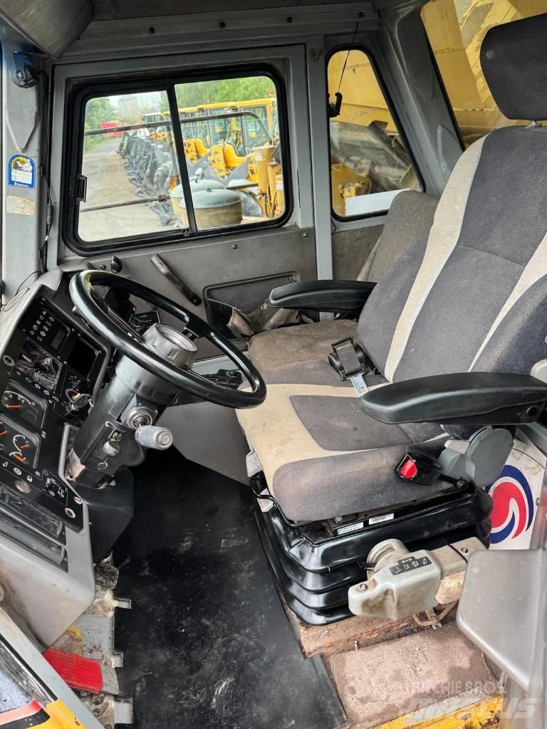 CAT 771 D Άκαμπτα Dumper με ανατρεπόμενο κάδο