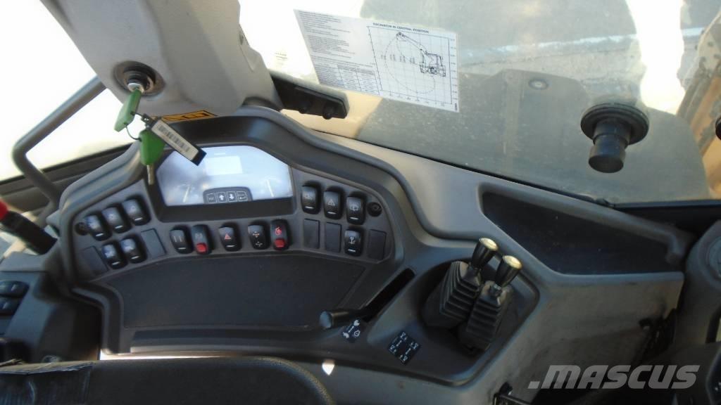 Volvo BL 71 Εκσκαφείς Φορτωτές τύπου JCB