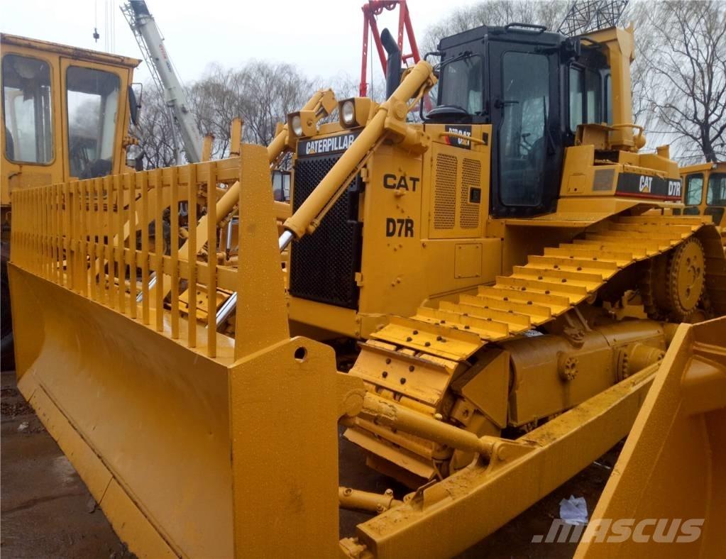 CAT D 7 R Μπουλντόζες με ερπύστριες