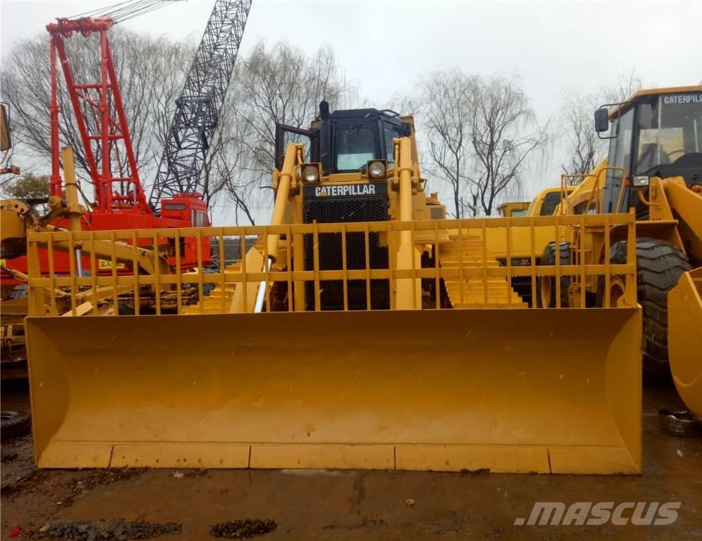 CAT D 7 R Μπουλντόζες με ερπύστριες