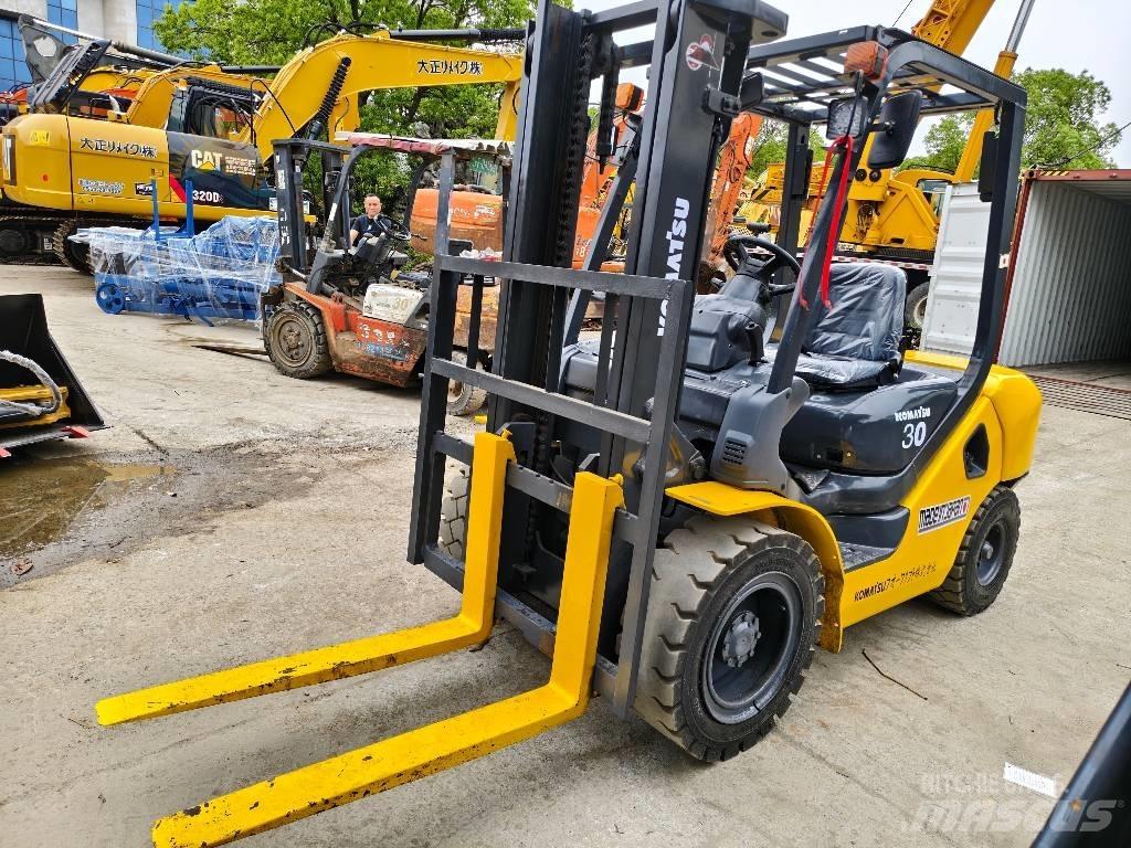 Komatsu FD 30 T-16 Πετρελαιοκίνητα Κλαρκ
